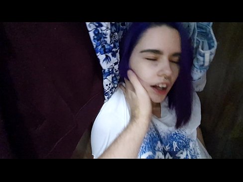 ❤️ زما خور په الماری کې وموندله او د هغې سره یې مرسته وکړه ❌  په فحش ps.xxxnd.ru